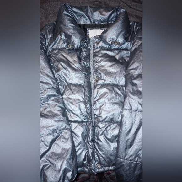 Old Navy Shiny Black Puffer Jacket, Size M - Picture 3 of 5